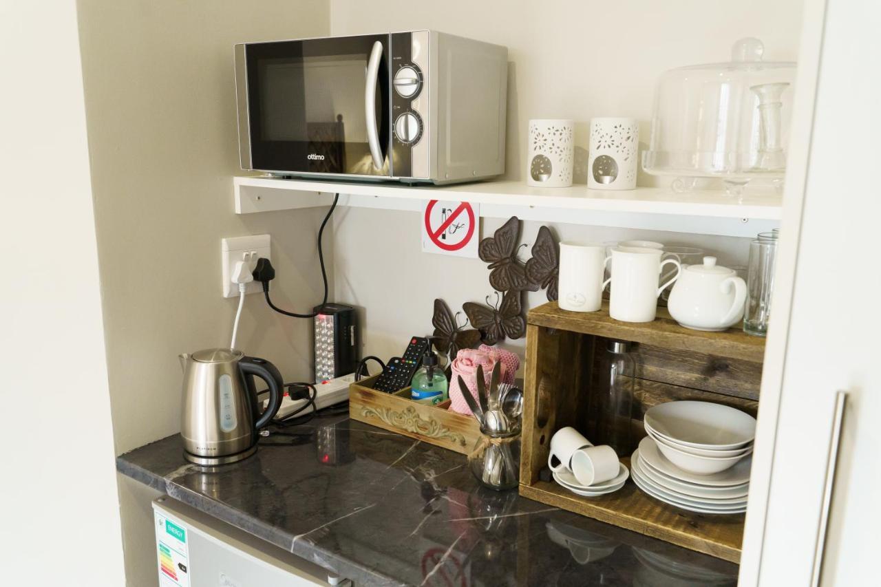 Mi Vida Guesthouse เคลิร์กสดอร์ป ภายนอก รูปภาพ