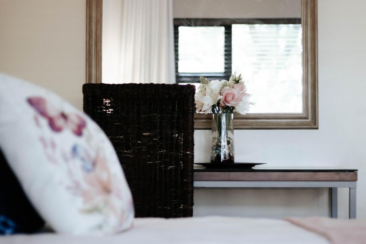 Mi Vida Guesthouse เคลิร์กสดอร์ป ภายนอก รูปภาพ