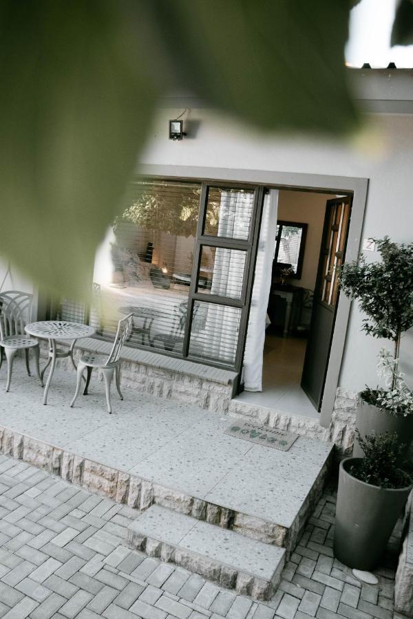 Mi Vida Guesthouse เคลิร์กสดอร์ป ภายนอก รูปภาพ