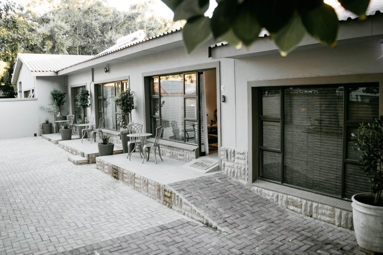 Mi Vida Guesthouse เคลิร์กสดอร์ป ภายนอก รูปภาพ