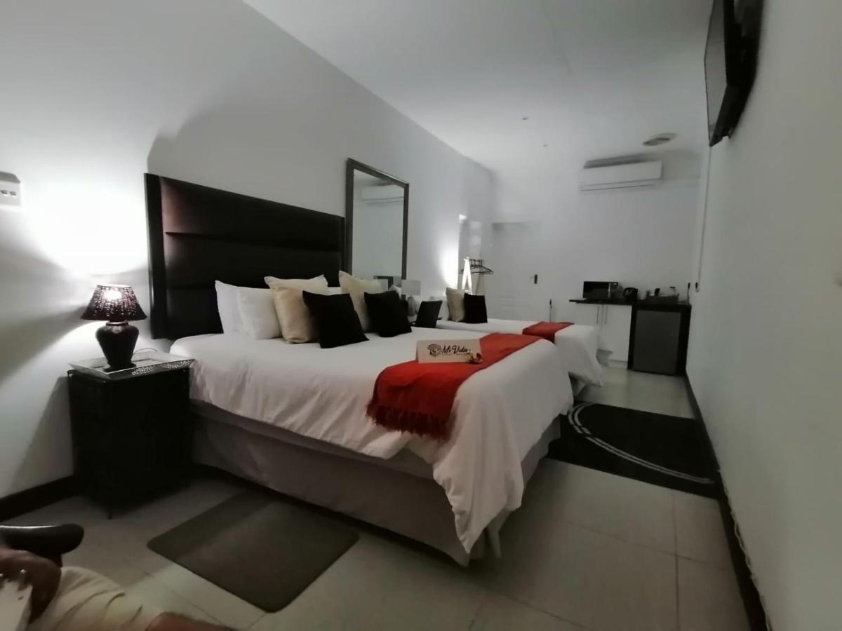 Mi Vida Guesthouse เคลิร์กสดอร์ป ภายนอก รูปภาพ