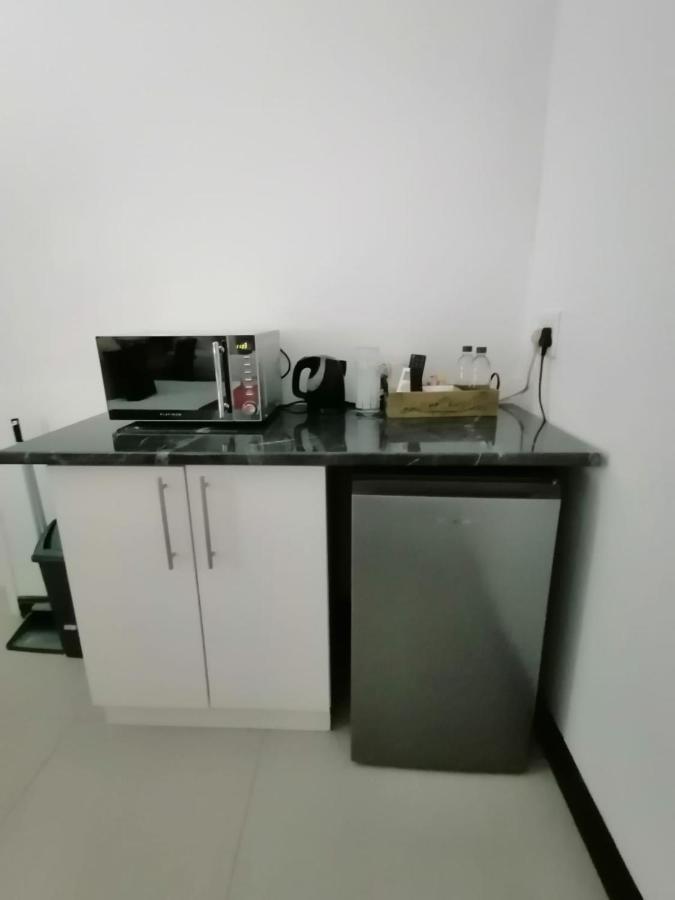 Mi Vida Guesthouse เคลิร์กสดอร์ป ภายนอก รูปภาพ
